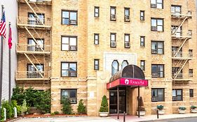 Hotel Ramada New York 2*