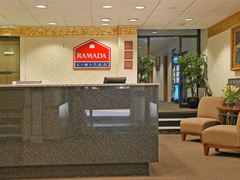Ramada By Wyndham Jersey City Exterior photo